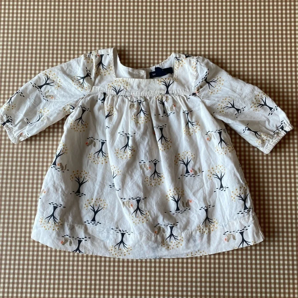 Gap baby squirrel print long sleeve tunic top. 0-3 Months‎